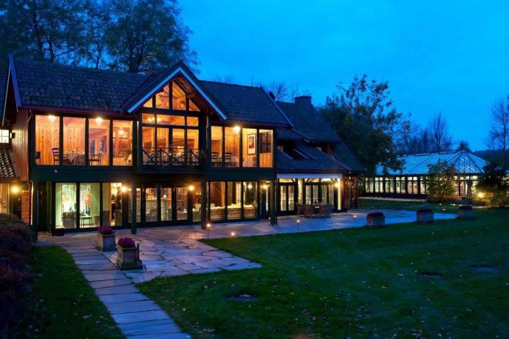 Engo Gard Hotel & Restaurant เชอเมอ ภายนอก รูปภาพ