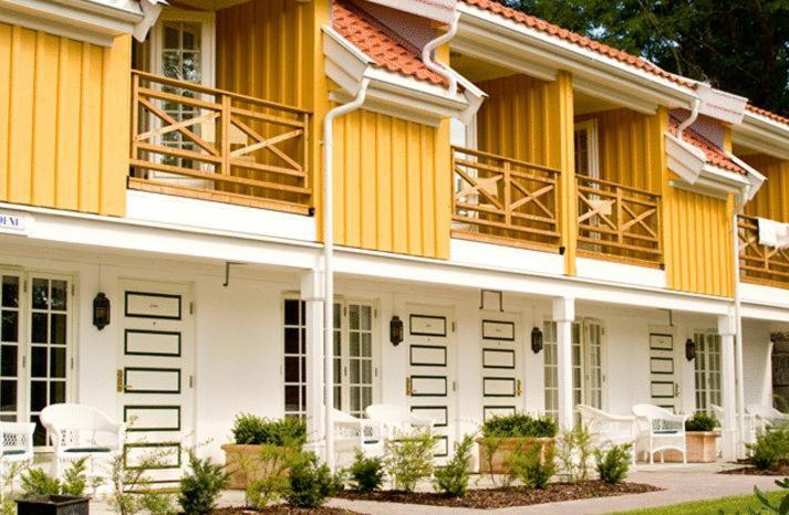 Engo Gard Hotel & Restaurant เชอเมอ ภายนอก รูปภาพ