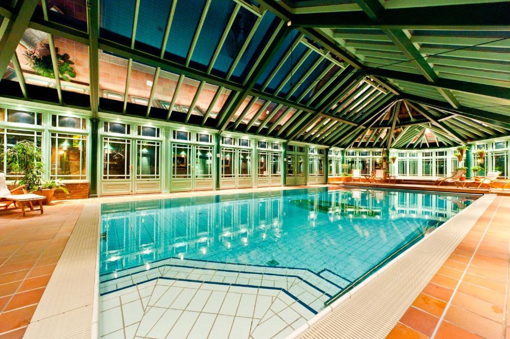 Engo Gard Hotel & Restaurant เชอเมอ ภายนอก รูปภาพ